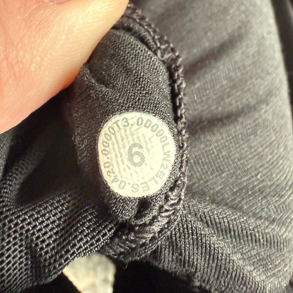 Lululemon Energy Bra *Long Line Texture Size 6 Ribbed - Picture 5 of 5